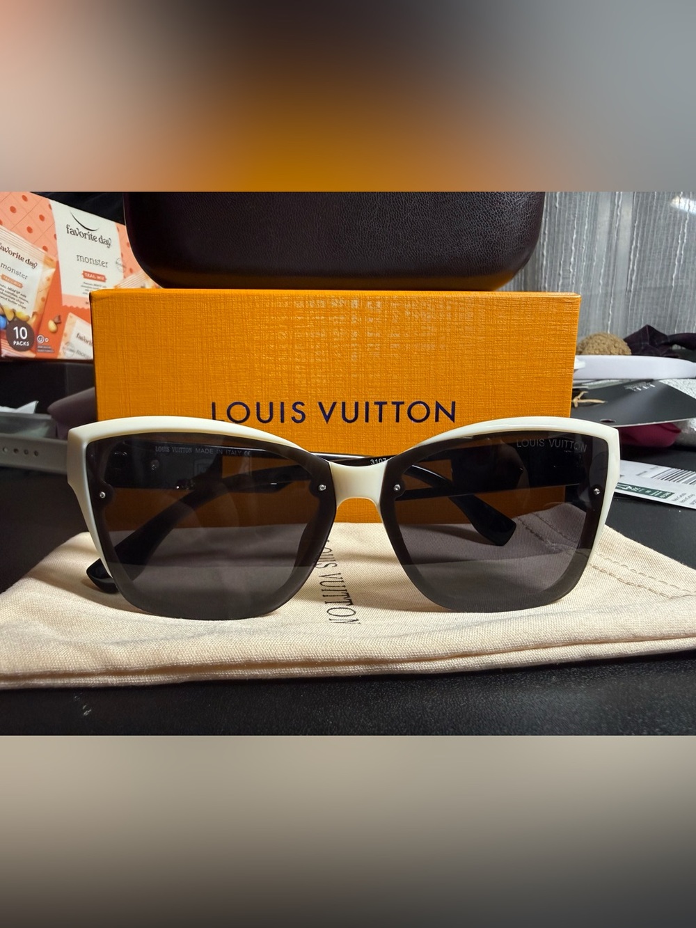Louis Vuitton White and Black Oversized Women's Sunglasses